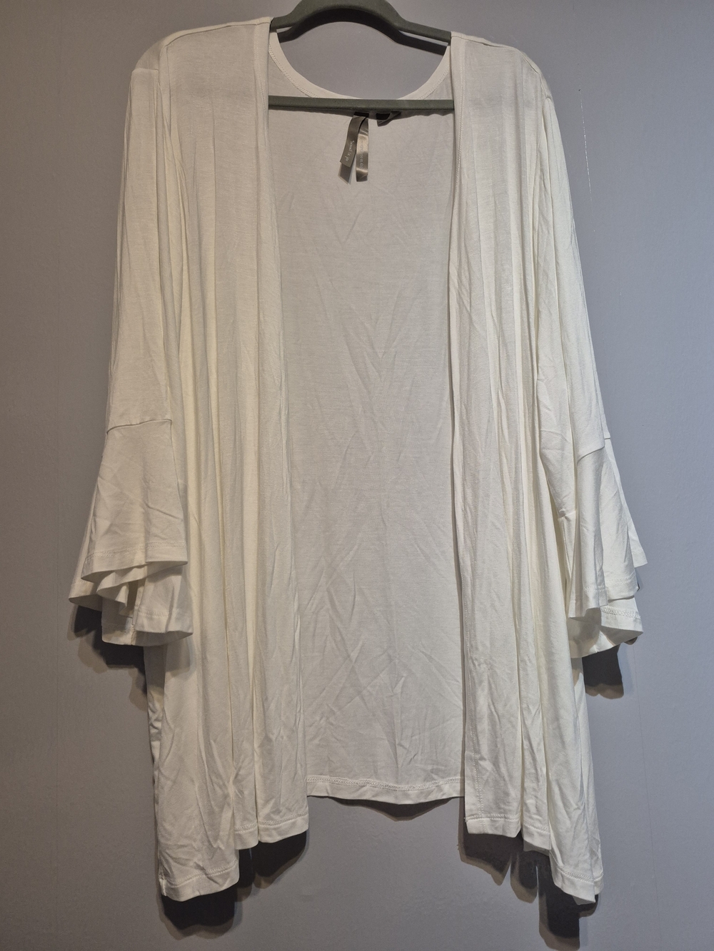 Penningtons Cream Top with Gray Trim